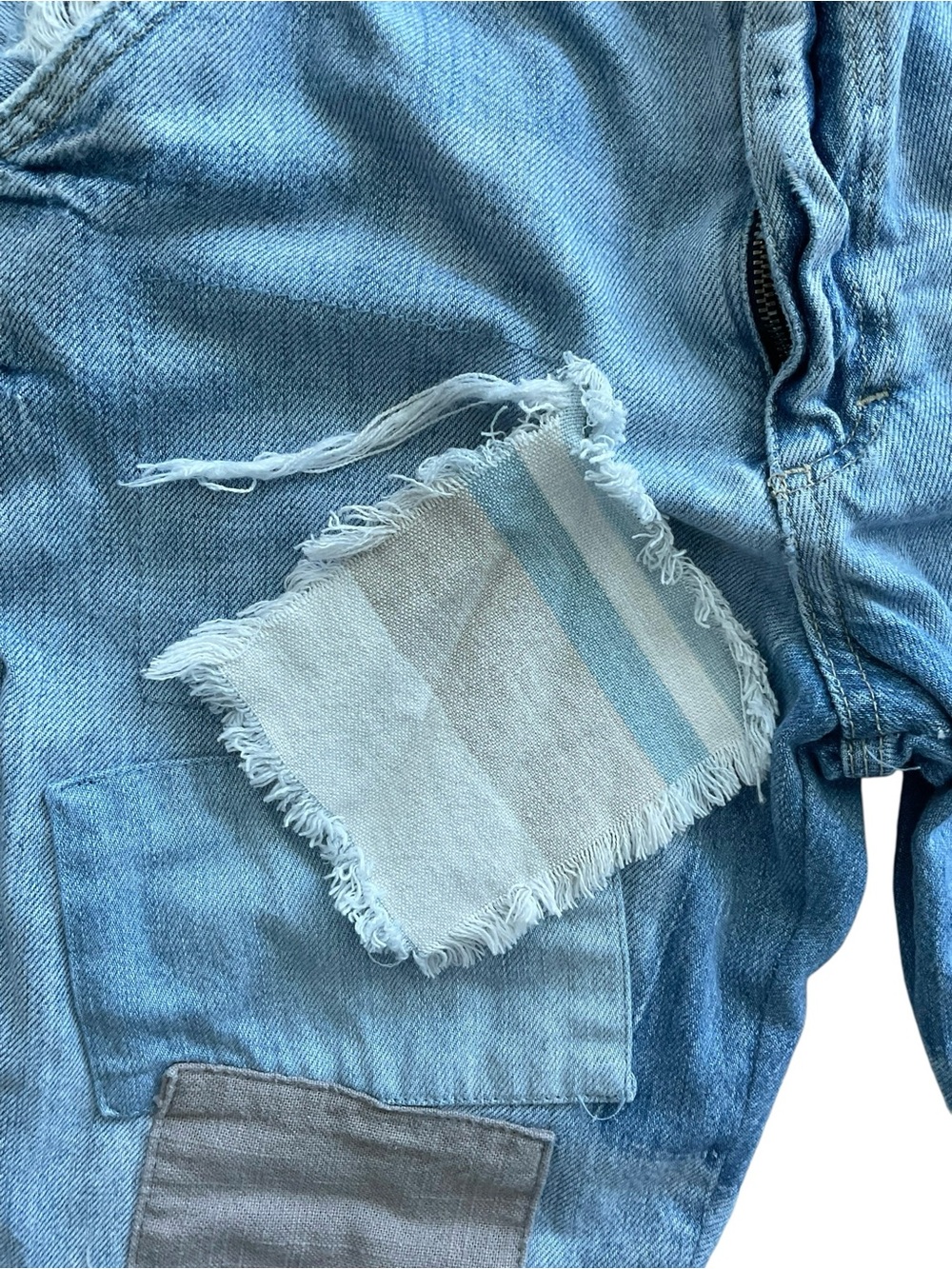 Free People We The Free Patchwork Distressed Jeans 28 Cropped Boho - Picture 6 of 7